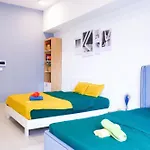 Nice Condo - Soho Building